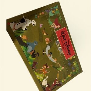 Disney Classic Characters booklet with books